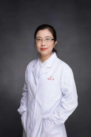 何玮华