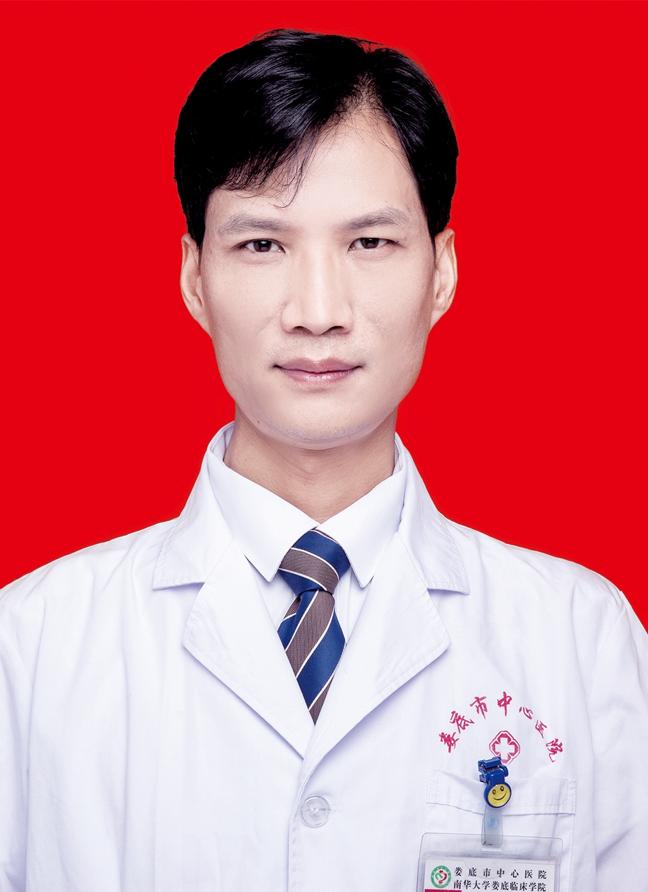 陈健
