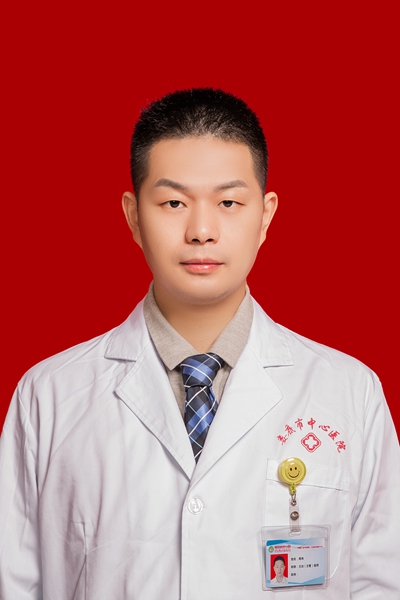 周伟