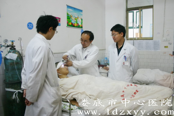 专家颅内“拔刀”患者成功获救
