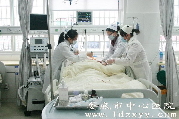 6科专家联手72小时生死搏斗