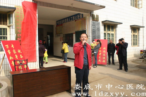 我院专家下乡义诊惠及农村百姓