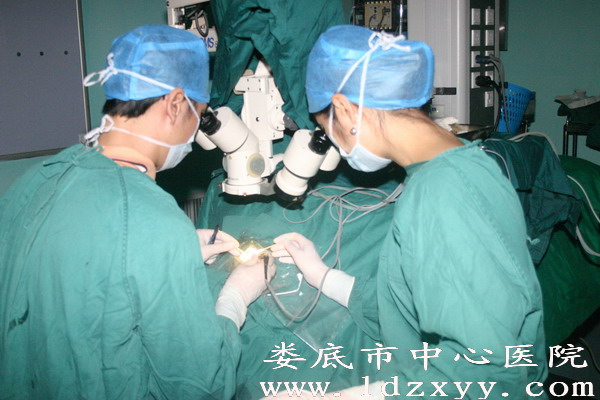 复明工程让八旬老人重见光明