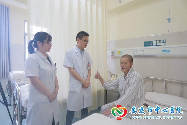 惊！下巴被肿瘤“吃”掉，3D打印帮大忙