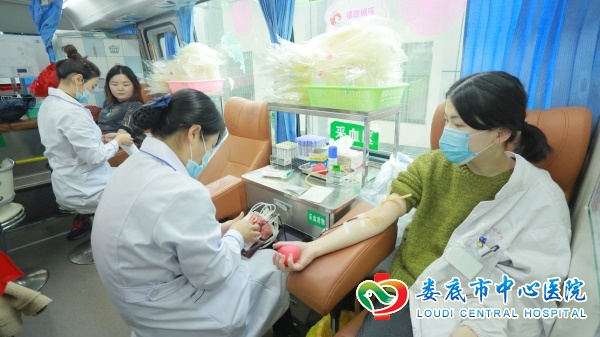 临床用血告急！我院白衣天使无偿献血近8万毫升