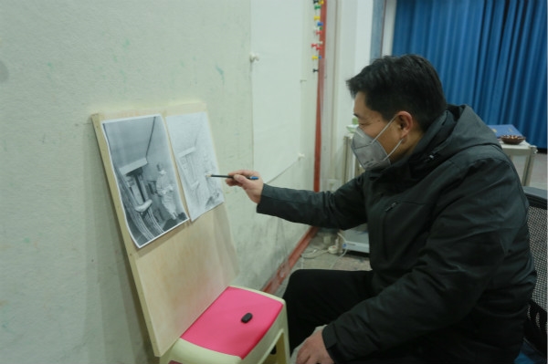 绘画抗“疫”，为一线医务人员鼓劲加油