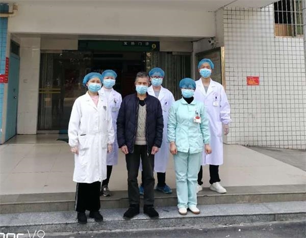 好消息！娄底又有1例新冠肺炎确诊病例治愈出院，累计55例