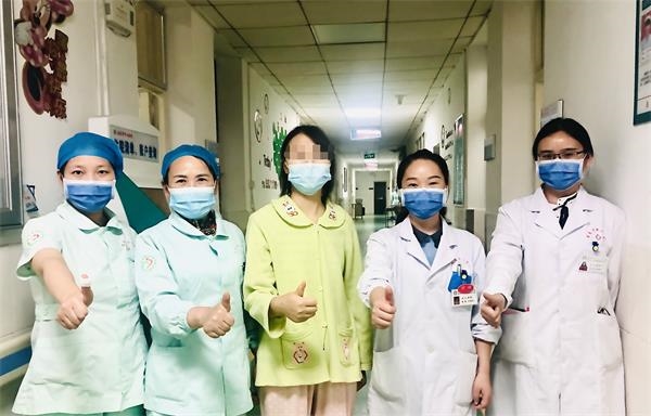 命悬一线花季少女罹患红斑狼疮休克濒死妙手回春我院及时介入成功救治