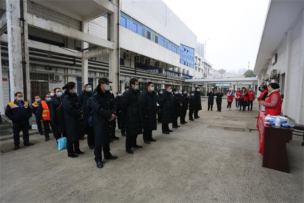 我院疫情防控知识宣讲走进娄底火车站