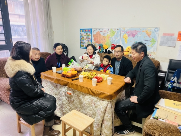 清廉家访送清风 共筑家庭廉洁线