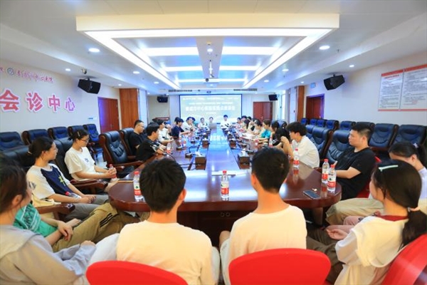 我院举办“智汇潇湘 鸿雁归娄”实践点座谈会